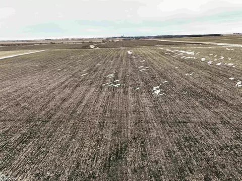 110 Th St, Dougherty, IA 50433 photo 3
