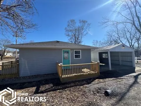 114 E Garfield St, Centerville, IA 52544 photo 4