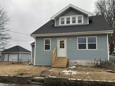 103 W Rogers St, Laurel, IA 50141