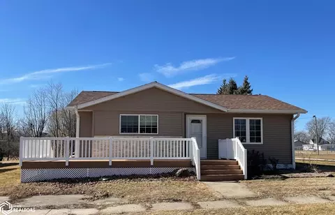 335 Broad St, Grinnell, IA 50112