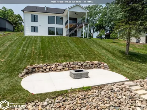 1296 Bee Tree Ln, Ellston, IA 50074