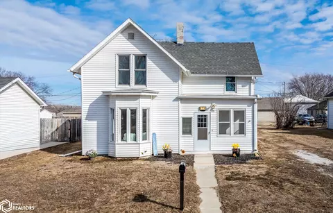 414 N 4th Ave, Logan, IA 51546