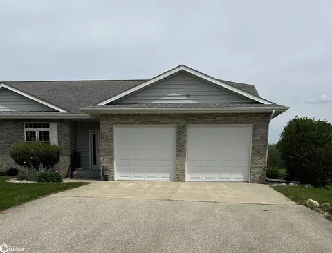 412 Brickyard Rd # A, Sheffield, IA 50475