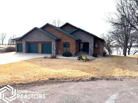 60 Smith Cir, Algona, IA 50511