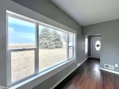 72273 Jackson Rd, Wiota, IA 50274 photo 7