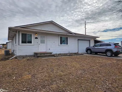 517 Kolb Ln, Ida Grove, IA 51445