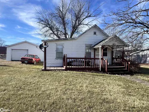 104 Plank, Pulaski, IA 52584