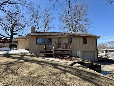 111 3rd Ave, Audubon, IA 50025
