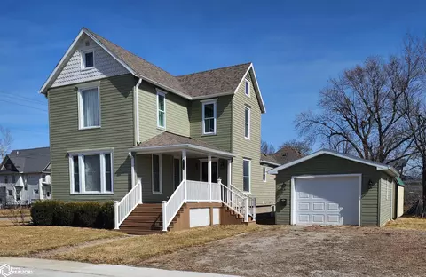 223 N Lafayette St, Corydon, IA 50060