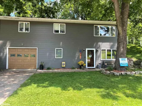 602 N Hall St, Algona, IA 50511