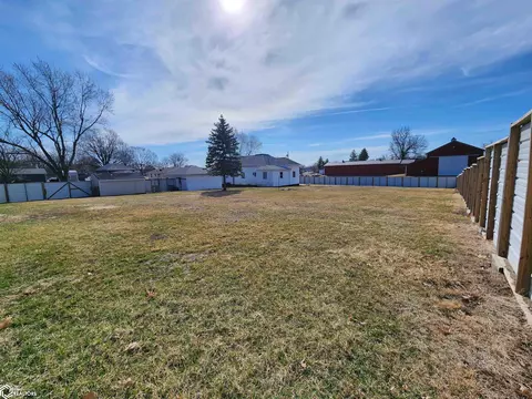 511 E State St, Corydon, IA 50060 photo 34