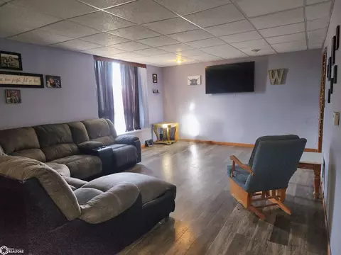 511 E State St, Corydon, IA 50060 photo 12