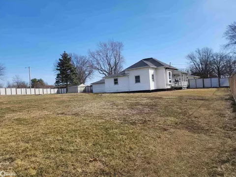 511 E State St, Corydon, IA 50060 photo 24