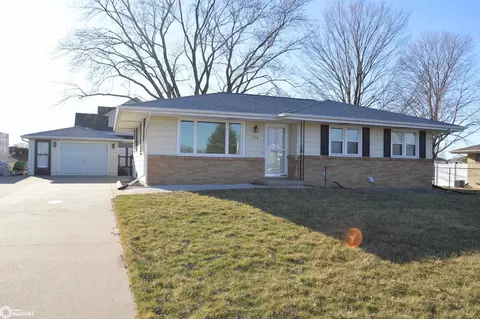 7306 NW 16th St, Ankeny, IA 50023