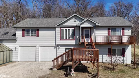 3556 Highway 99, Wapello, IA 52653