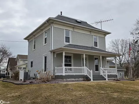 424 College Hill Ave, Oskaloosa, IA 52577
