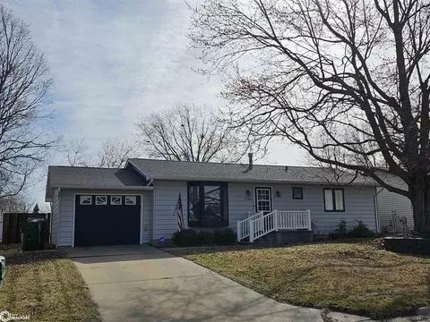 1706 S 5th St, Oskaloosa, IA 52577