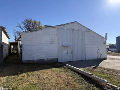 302 Ellen St, Irwin, IA 51446 photo 4