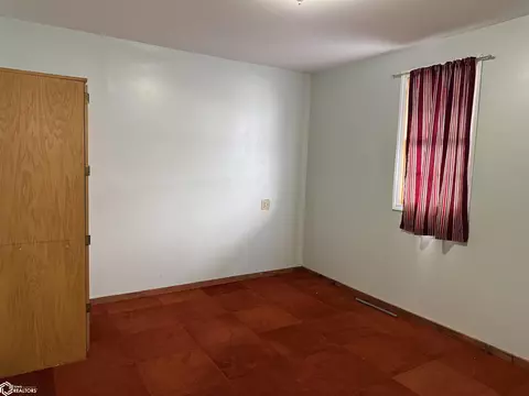 302 Ellen St, Irwin, IA 51446 photo 33