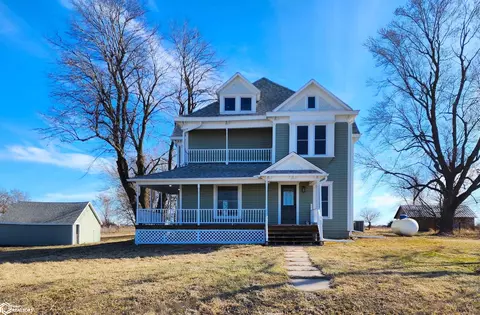 2083 Iowa Rd, Allerton, IA 50008