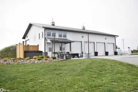 14958 283rd Ave, Moravia, IA 52571