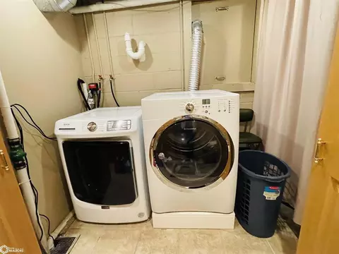 Other - 1065 1st St, Gladstone, IL 61437 photo 2 of 10