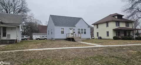 307 N Linden St, Lamoni, IA 50140