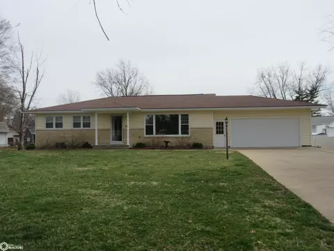 2117 Logan Ct, Keokuk, IA 52632