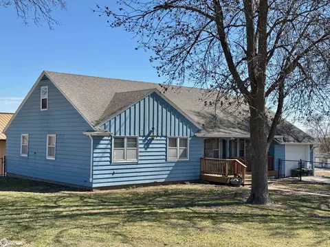 222 Second St, Coin, IA 51636