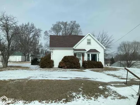 208 Washington St, Biggsville, IL 61418