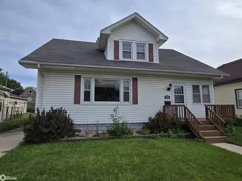 1021 Water St, Webster City, IA 50595
