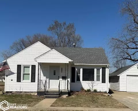 413 E Wilson St, New London, IA 52645