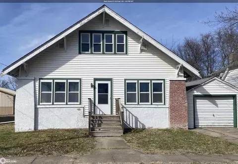 217 Spring St, Humeston, IA 50123