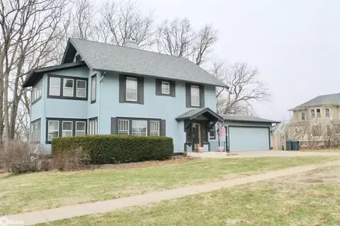1309 Locust St, Atlantic, IA 50022
