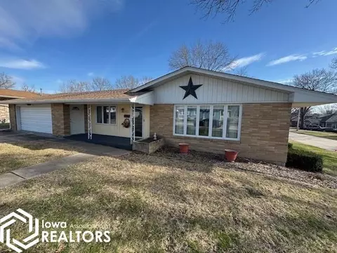 502 E Walnut St, Centerville, IA 52544 photo 2