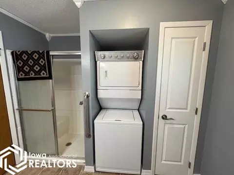 502 E Walnut St, Centerville, IA 52544 photo 28
