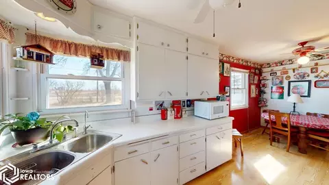 Kitchen - 49700 20th Ave, Rake, IA 50465 photo 1 of 4