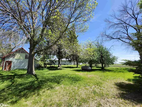 Exterior - 49700 20th Ave, Rake, IA 50465 photo 10 of 18