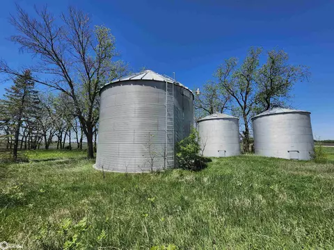Exterior - 49700 20th Ave, Rake, IA 50465 photo 15 of 18