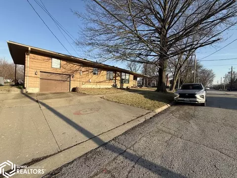 Other - 403 E Maple St, Centerville, IA 52544 photo 2 of 19