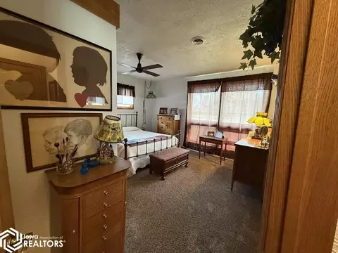 Bedroom - 403 E Maple St, Centerville, IA 52544 photo 1 of 6