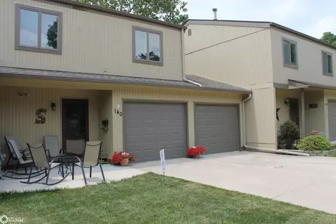 140 Sweetgrass Ln, Forest City, IA 50436