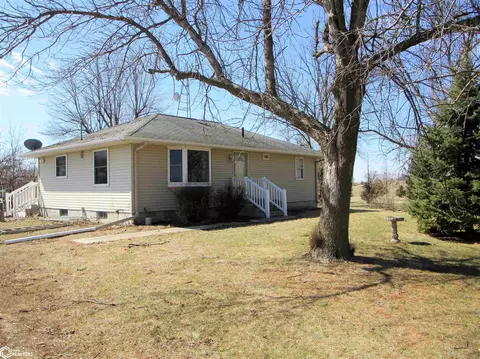 1353 95th St, Hampton, IA 50441