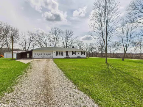 12956 50th St, Ottumwa, IA 52501