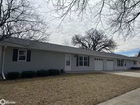 200 S 210 S Washington, Eagle Grove, IA 50533