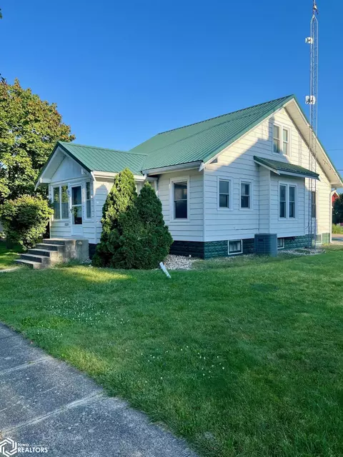 709 1st Ave SE, Clarion, IA 50525