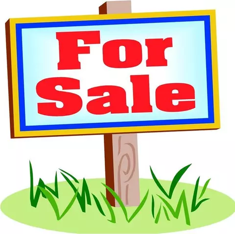 901 E Avenue Ave W, Oskaloosa, IA 52577