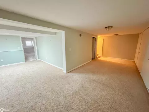 909 3rd Ave SE, Hampton, IA 50441 photo 33