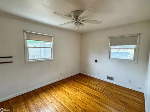 909 3rd Ave SE, Hampton, IA 50441 photo 20