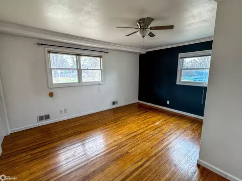 909 3rd Ave SE, Hampton, IA 50441 photo 18